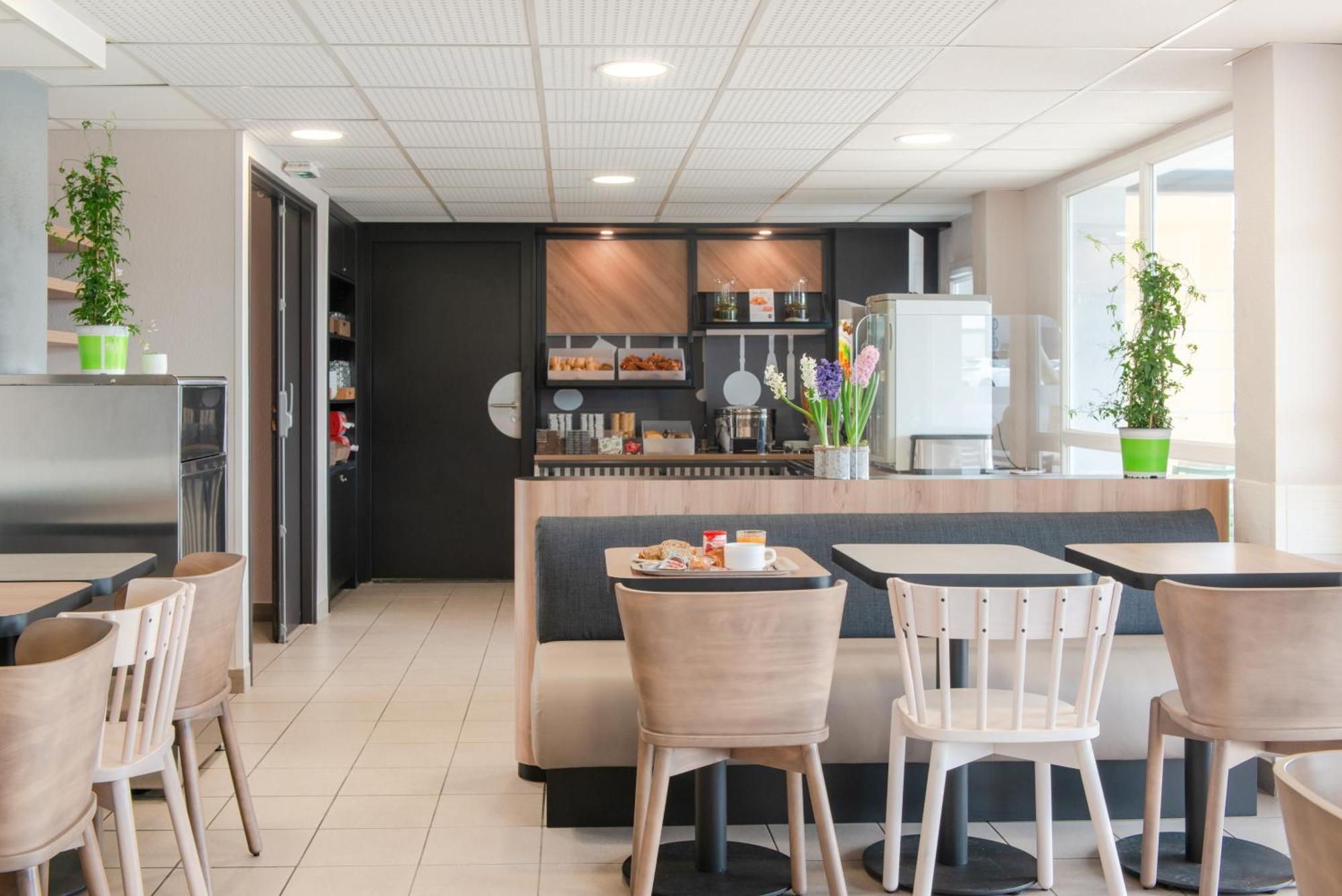 B&B Hotel Cholet Nord 외부 사진