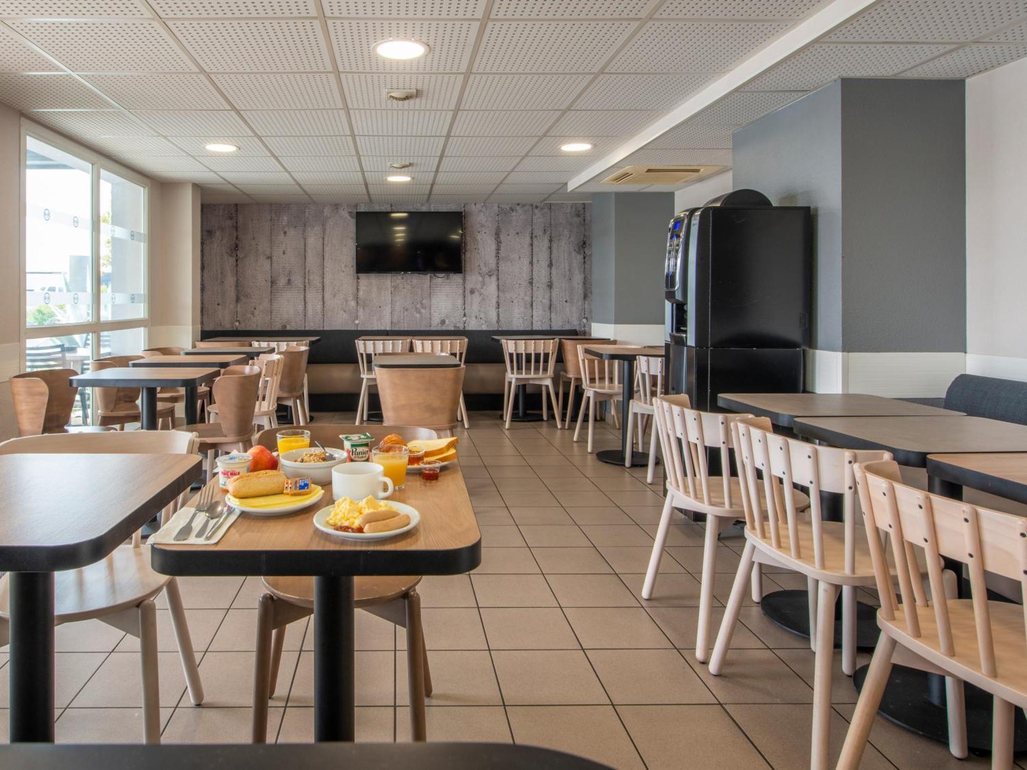 B&B Hotel Cholet Nord 외부 사진