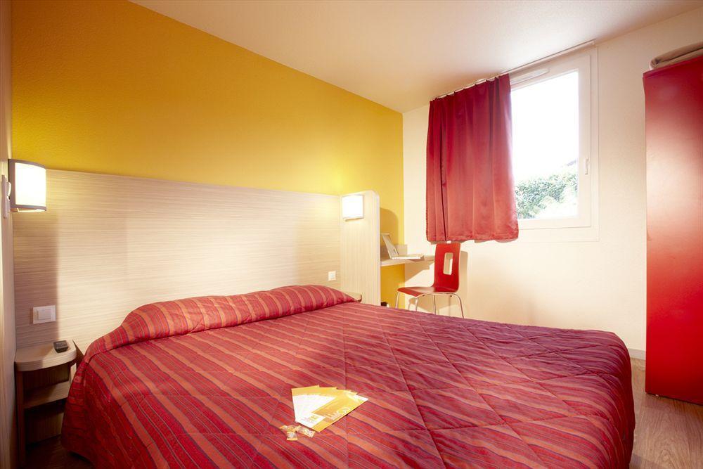 B&B Hotel Cholet Nord 외부 사진