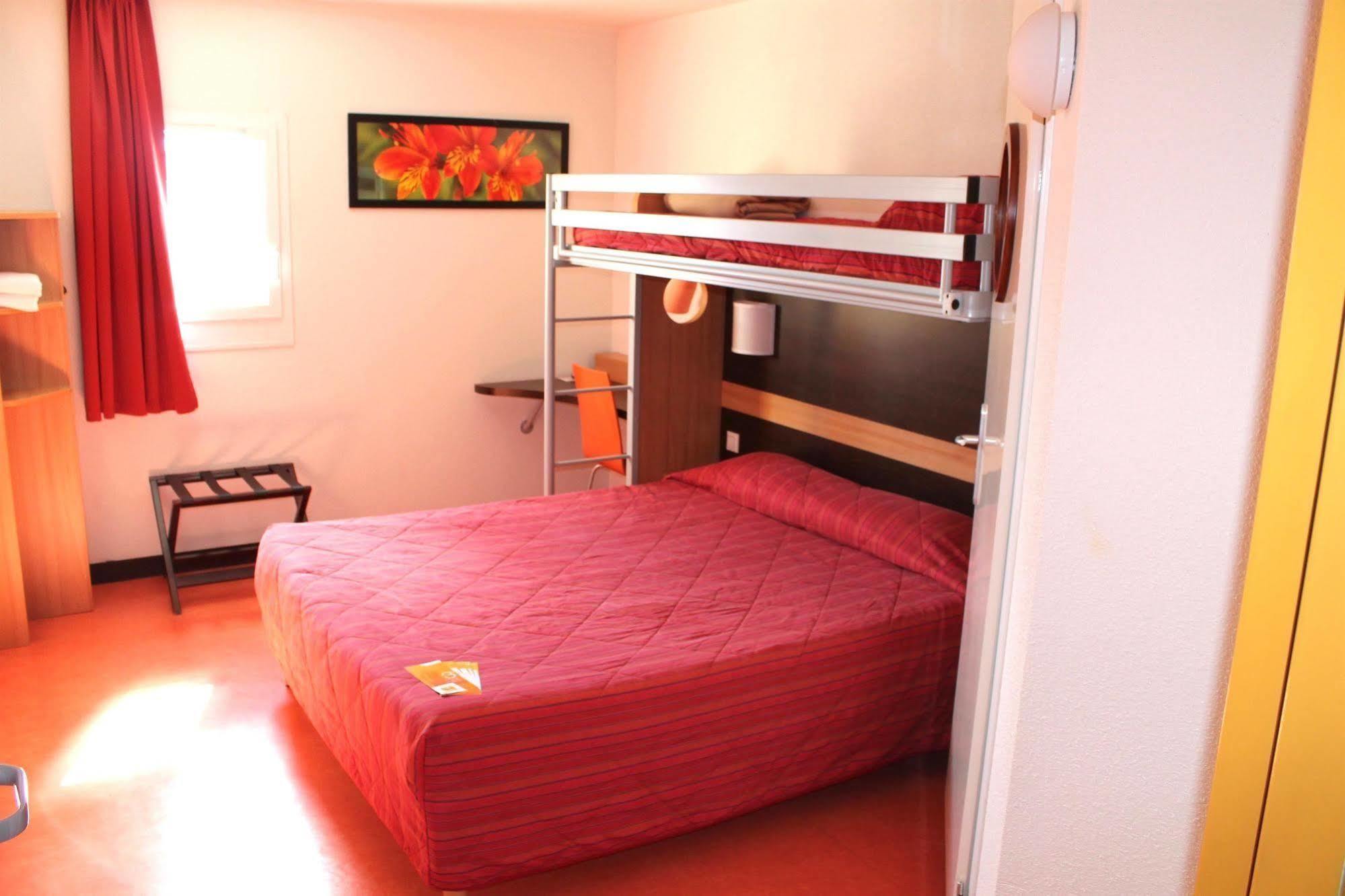 B&B Hotel Cholet Nord 외부 사진